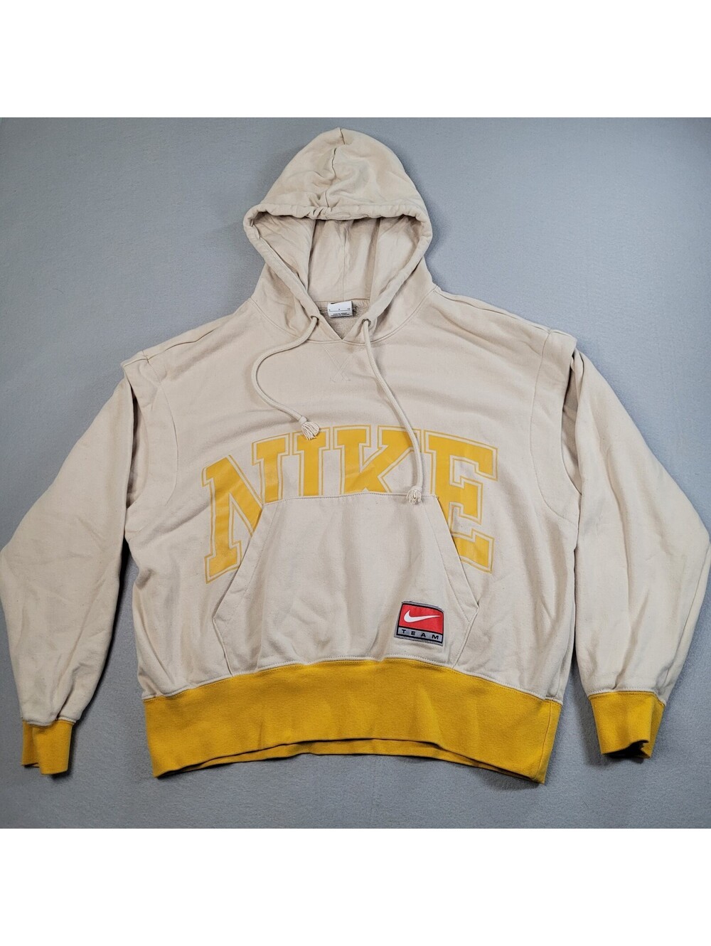 Nike Women’s Sportswear Team Nike Fleece Hoodie Size S Sweatshirt Tan/Yellow - Picture 1 of 8